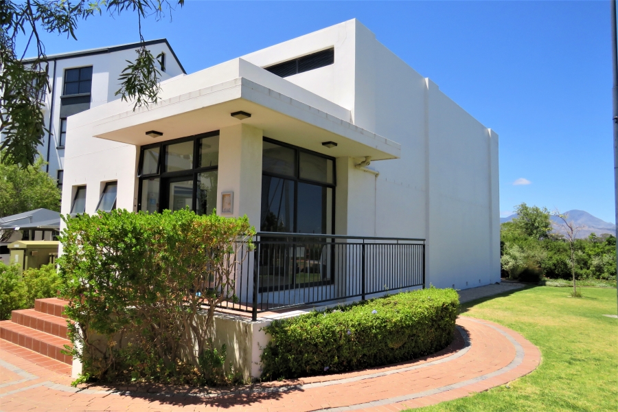 3 Bedroom Property for Sale in De Velde Western Cape